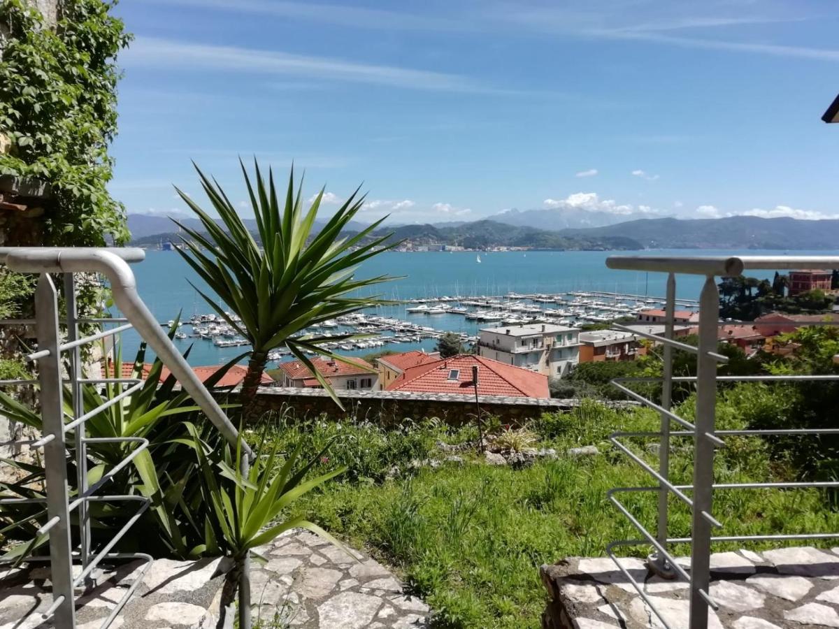 Holiday home La Terrazza Nel Carruggio Fezzano (Liguria)